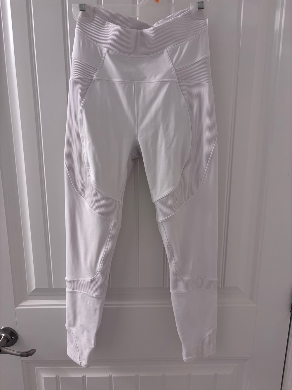 Lululemon Ribbed Design Leggings